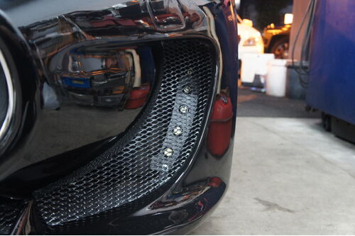 MASERATI グラントゥーリズモ 5連LEDデイライト取付 | 欧州車・輸入車