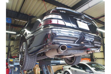ベンツ　W220　S500　中間パイプ交換