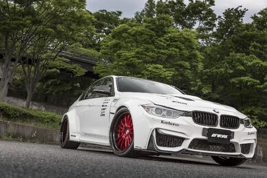 BMW　F30　320i　ワークスフェンダーワイドボディキット