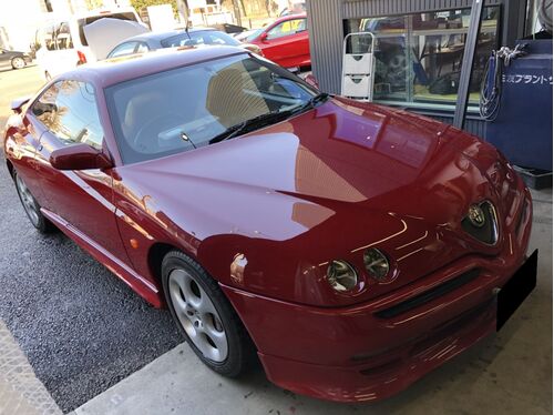 Alfa Romeo アルファgtv 天張り張替え オールペン 輸入車の車検整備を請け負うアクティブjapan 外車を中古 で買うなら神奈川県平塚市のアクティブjapanへ
